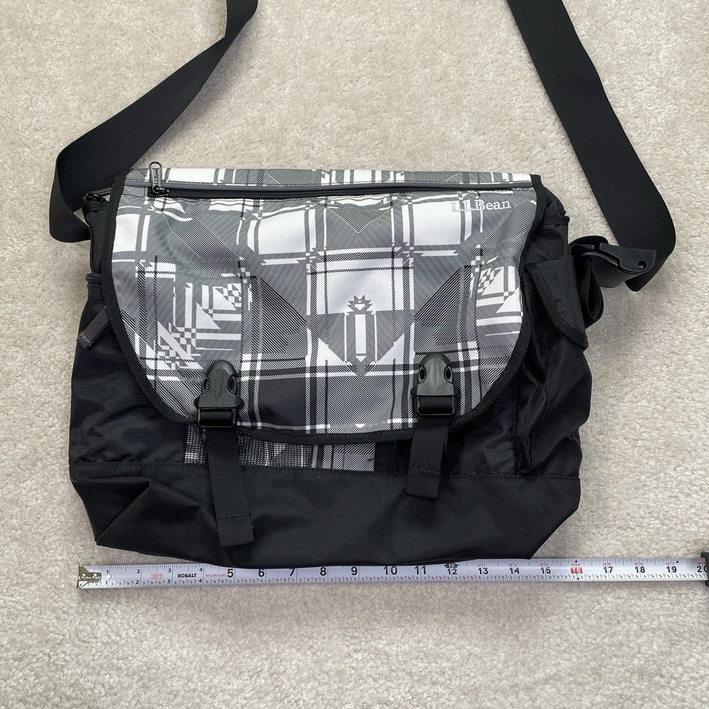 L.L. BEAN Messenger Bag Shoulder Medium Strap Push Lock Logo Black Print - Picture 6 of 10